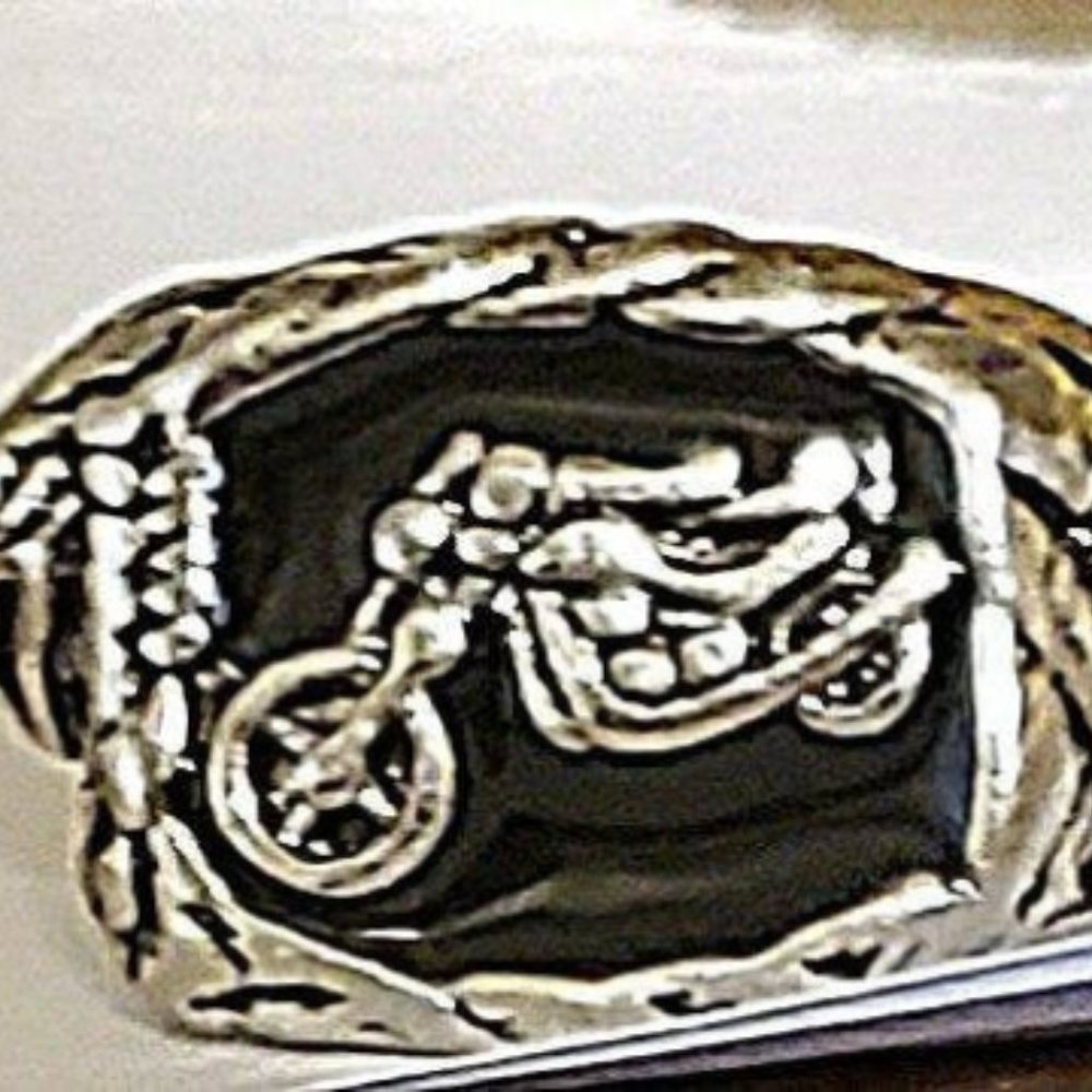 Men's Motorcycle Ring Onyx and Titanium Size 10